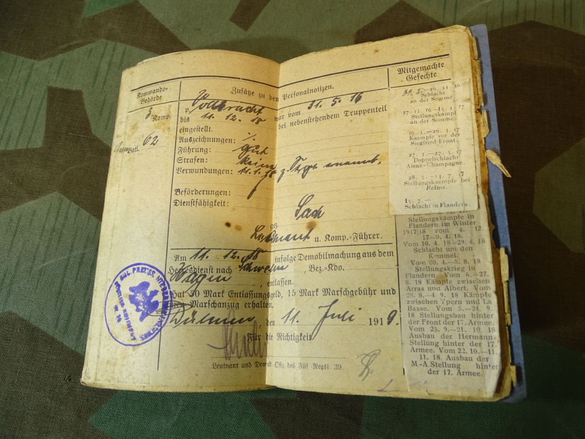 5 Urkunden: Inf.St.Abz., Verw.Abz.schw., Ostmed..41/42, EK2..