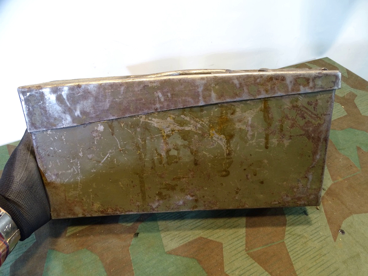 Reichswehr / Wehrmacht Patronenkasten 15 zum MG 08, Fertigung von 1932, hellgrün