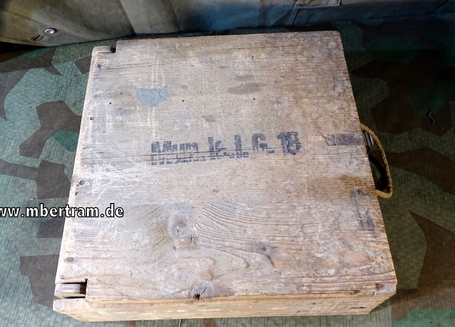 Kiste Munition für Leichtes Infanterie Geschütz 18