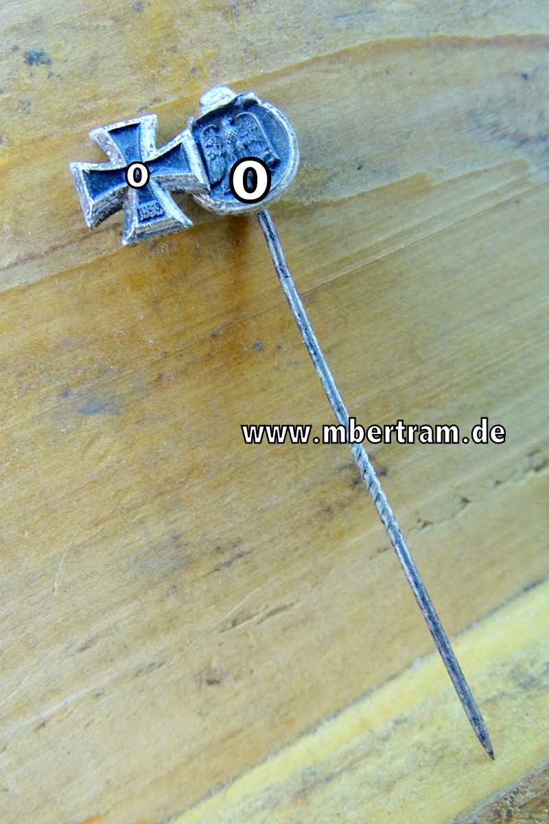 Eisernes Kreuz 1939 2. Klasse, Ostmedaille - Miniatur,  9 mm, L /16