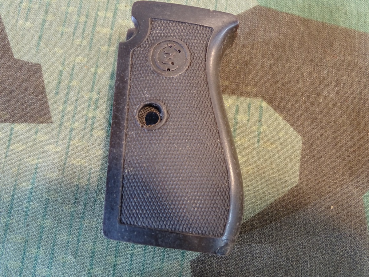 Umlaufende Griffschale P 27 ( t) CZ, Repro