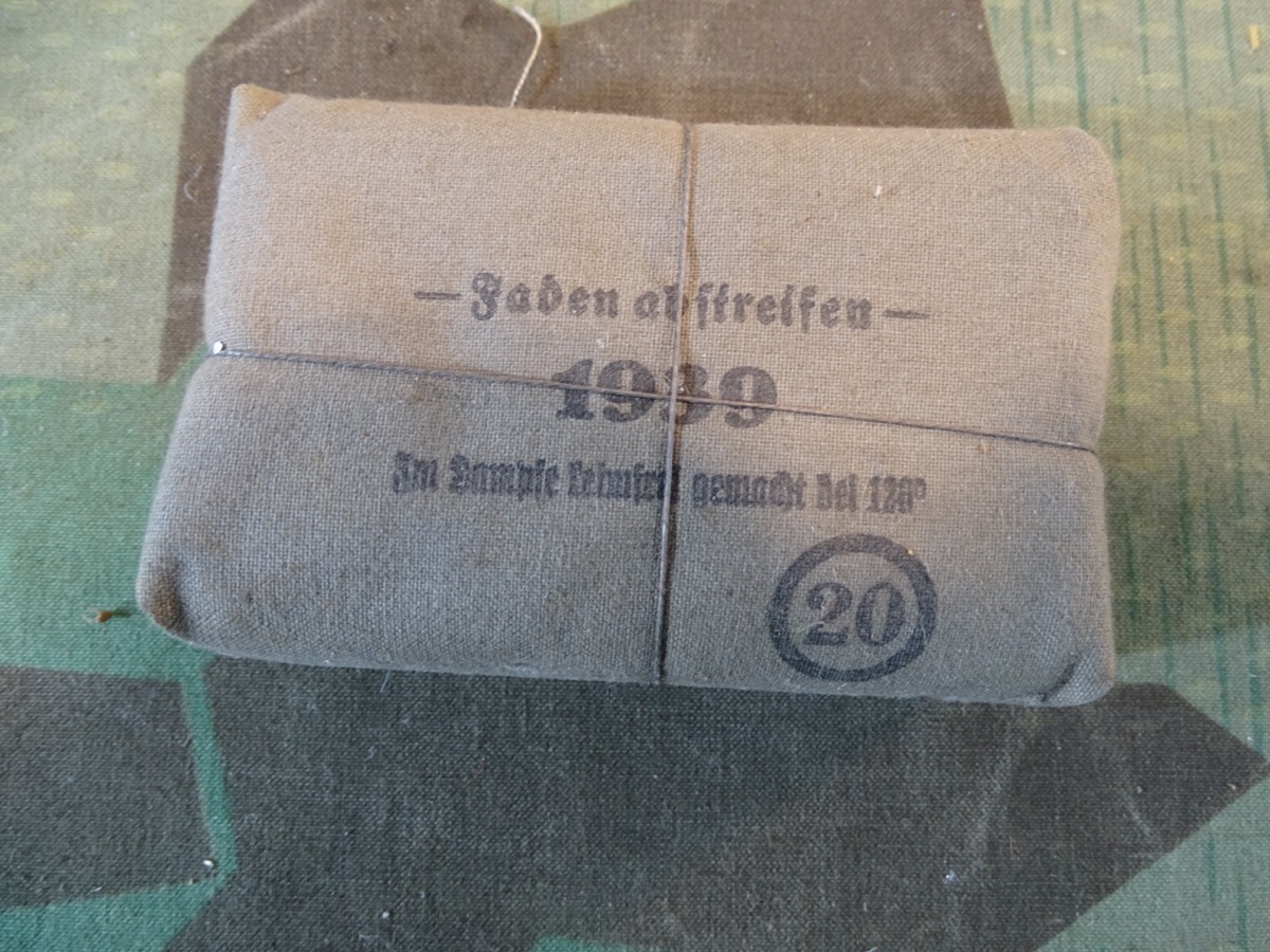 Großes Wehrmachts Verbandpäckchen, 1939, Hartmann & Co Wien