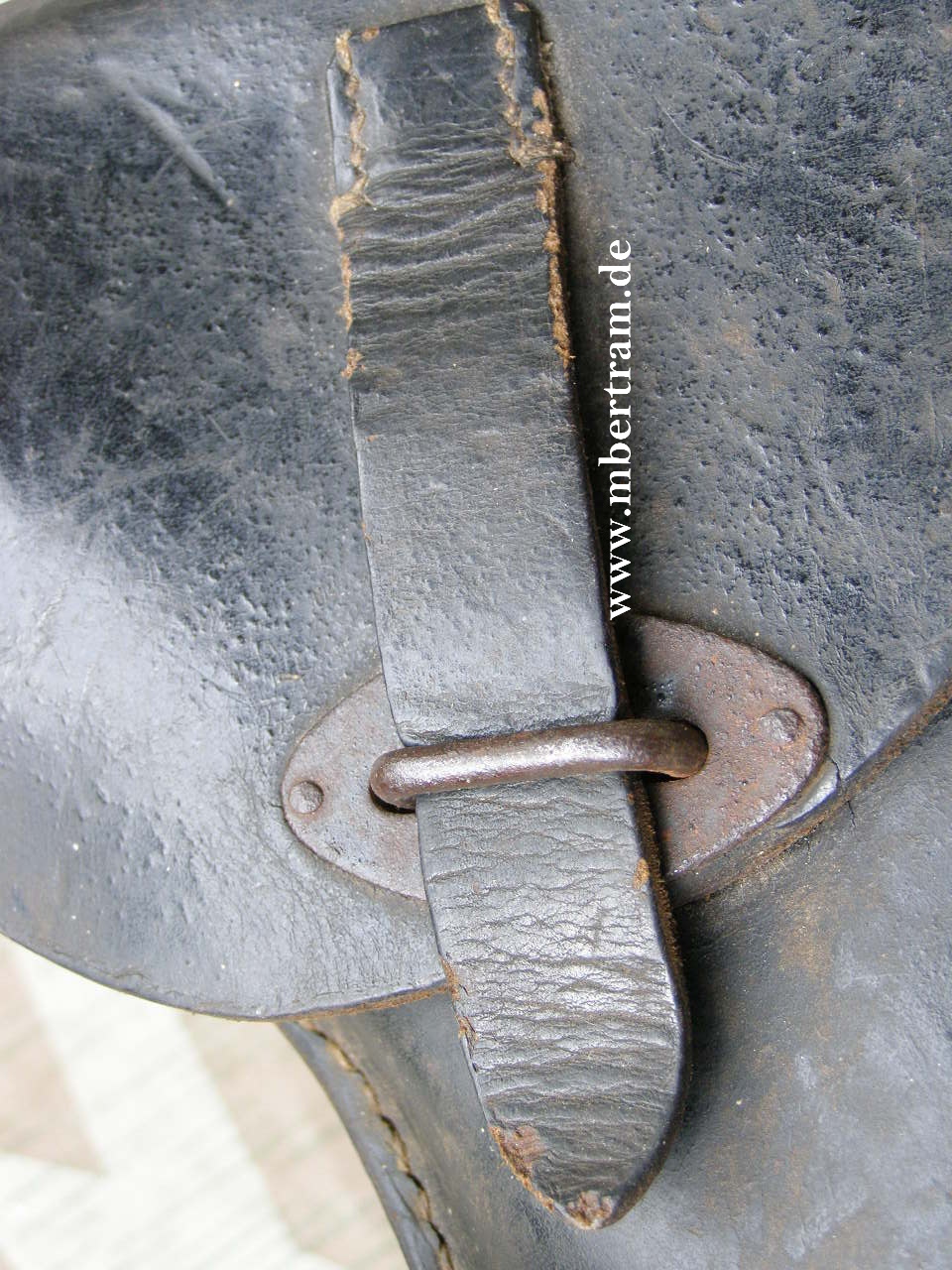 10242-7 Wehrmacht Pistolentasche P38, schwarzes Leder, 1943, WaA