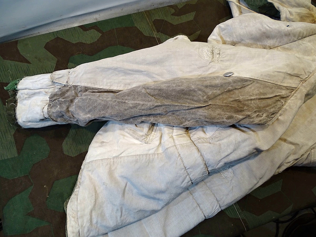 20950-25 Wehrmacht wendbare Wintertarnjacke, Splittertarn auf weiß, getragenes, ungereinigtes Stück