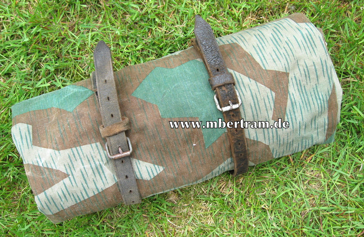 Dreieckszeltbahn, kaum gebraucht, 1940 , 2 Packriemen