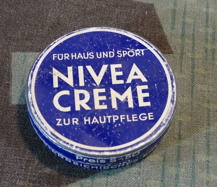 Blechdose Nivea Creme Nr. 362 - "Für Haus und Sport" vor 1938, so nur 3 Jahre produziert, selten. 