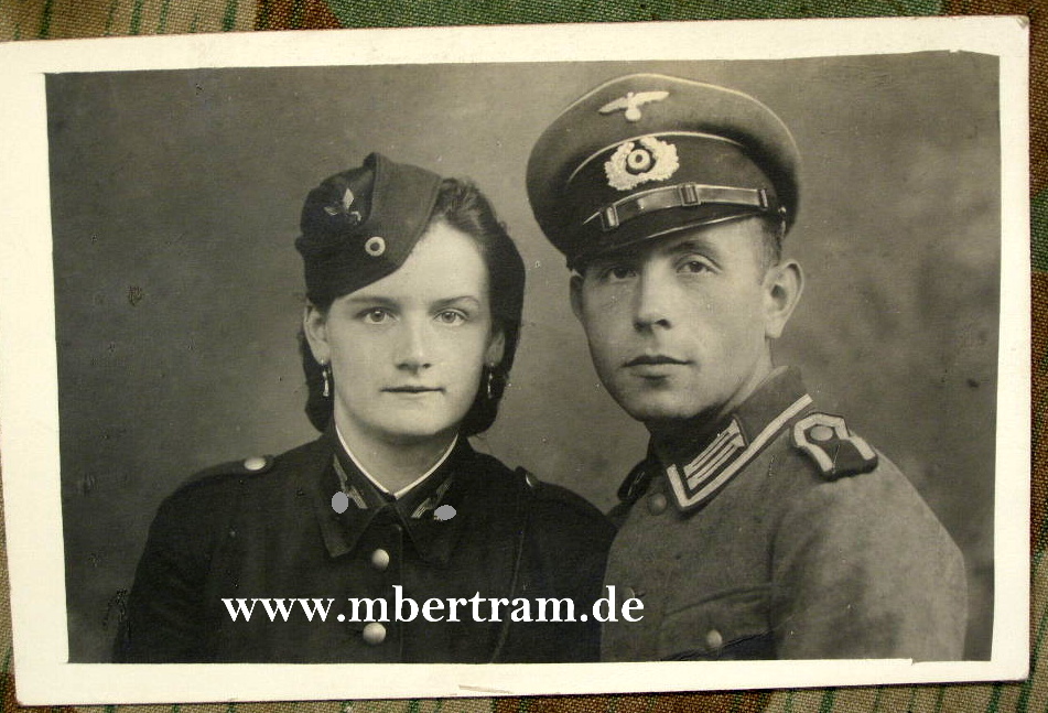 6 Fotos Reichsbahnangestellte 1943 mit Wehrmachts Uffz.
