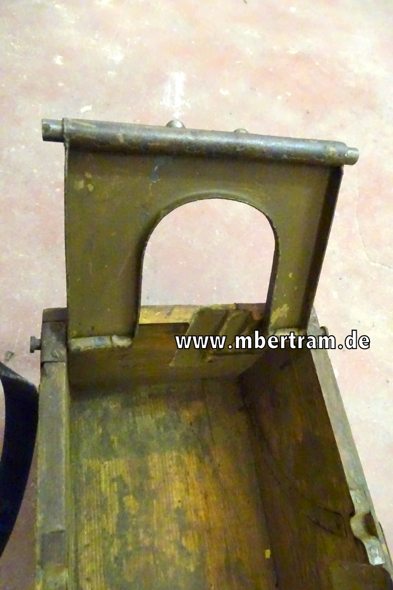 13015-10 Deko MG Schwarzlose 07/12, 1. Weltkrieg mit Lader und 2 Gurtkästen, Selten !