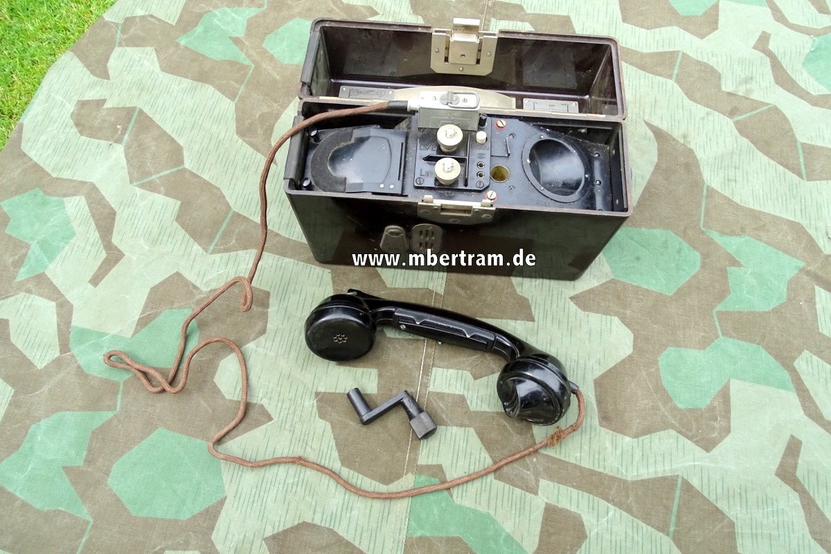 WH Feldtelefon, Frühes Stück:  Kurbel und Gehäuse von 1937, Höhrer ohne Datum