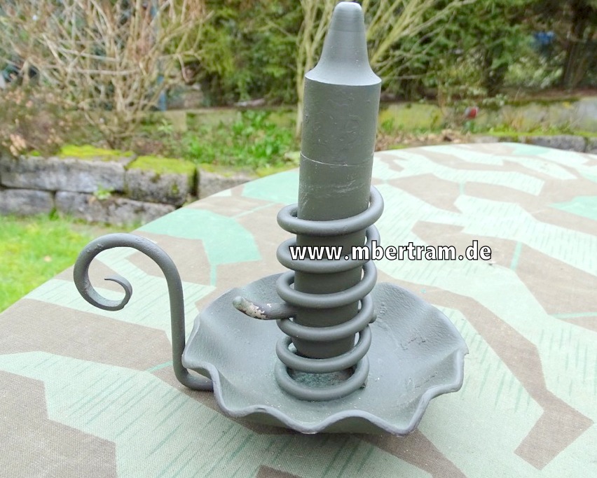 Wehrmachts Bunkerlampe aus Benzinfeuerzeug. Frontfertigung. 
