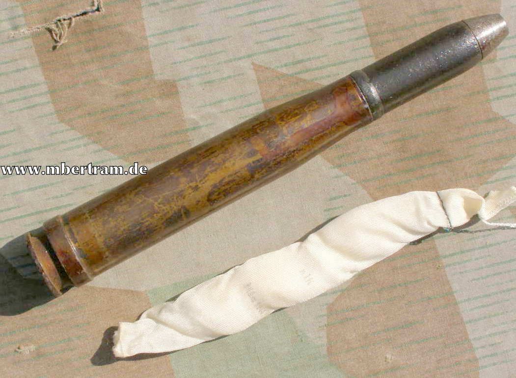 2cm Flak 38, Deko Patrone, lack. Stahl H., Ladungssäckchen