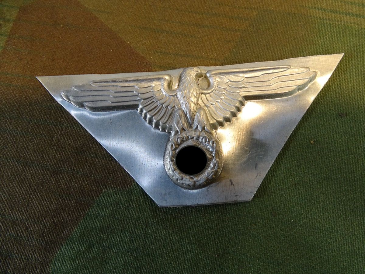 Halbfertigteil Waffen SS Mützenadler. Blech, sehr sauber geprägt