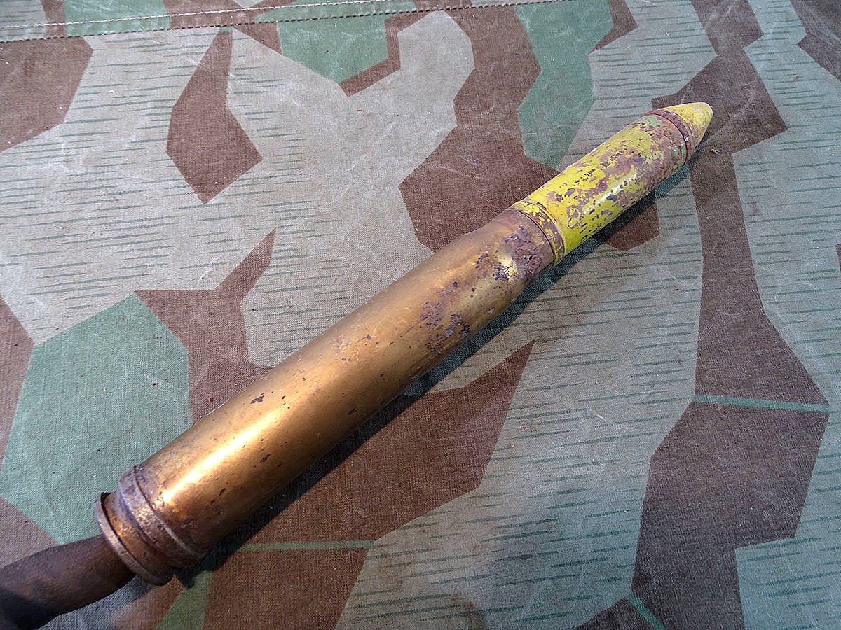Deko-Patrone MK 103, 30 mm Bordkanone FW 190, ME 262, viel Originallack Deko-Patrone MK 103, 30 mm Bordkanone FW 190, ME 262, viel Originallack