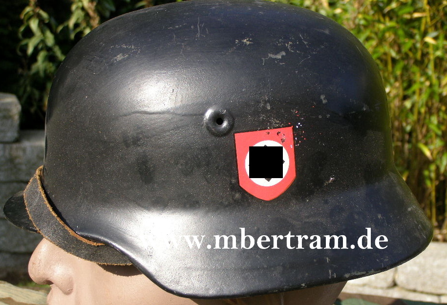 Replik: Schwarzer SS Stahlhelm, M 40
