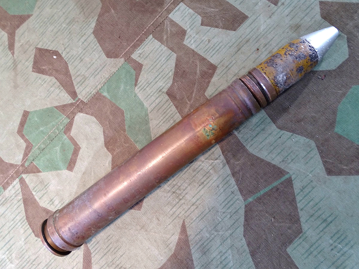Frühe 3,7 cm Flak Deko Spreng Patrone, Messinghülse, Geschoss Originalfarbe, Leuchtspurhülse, Aluzünder Frühe 3,7 cm Flak Deko Spreng Patrone, Messinghülse, Geschoss Originalfarbe, Leuchtspurhülse, Aluzünder