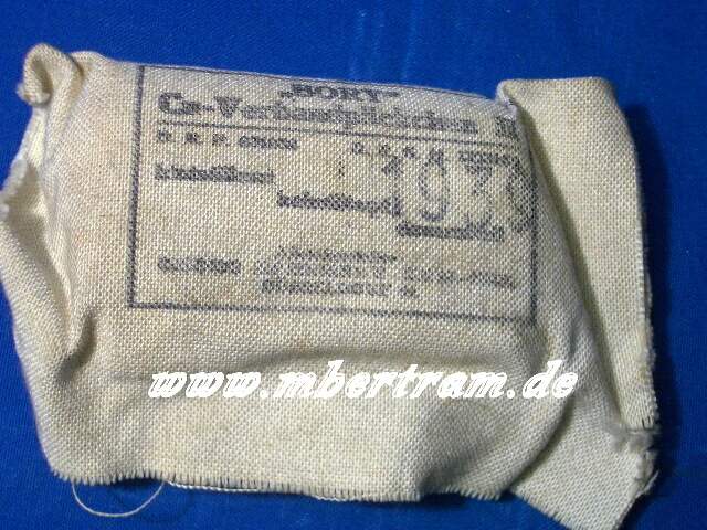 Verbandspäckchen, WH,helle Stoffverpackung, versch. Jahrg.