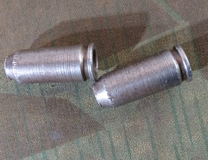 2 Ladepatronen für 8 mm Platzpatronen für 8x57( K 98 / MG 34 / MG 42)