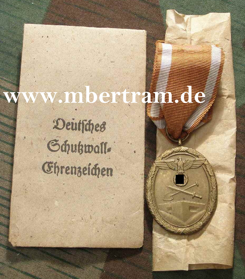 DEUTSCHES SCHUTZWALL EHRENZEICHEN, BAND, TÜTE