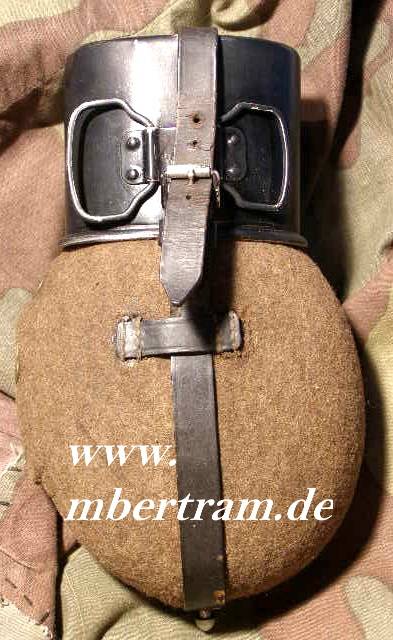 Feldflasche M 31, nummerngleicher Hersteller "WWE 1940"