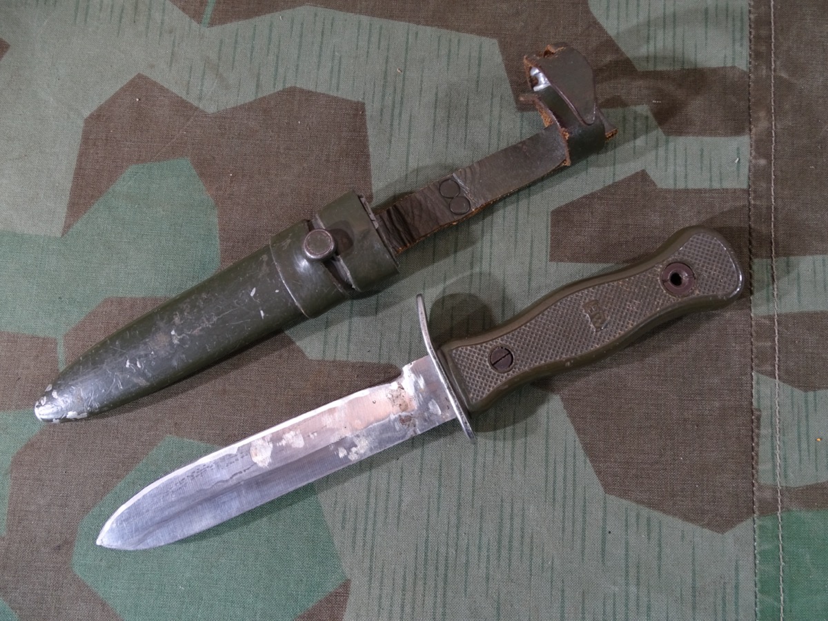 Original Bundeswehr FKS 70 Kampfmesser/ Mehrzweckmesser/ Standartmesser 1968-2003, gebraucht Original Bundeswehr FKS 70 Kampfmesser/ Mehrzweckmesser/ Standartmesser 1968-2003, gebraucht