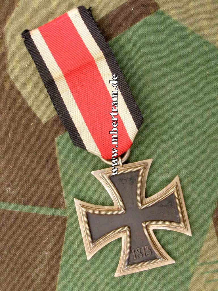 Eisernes Kreuz 1939 2. Klasse am Bandabschnitt, o.Hst.