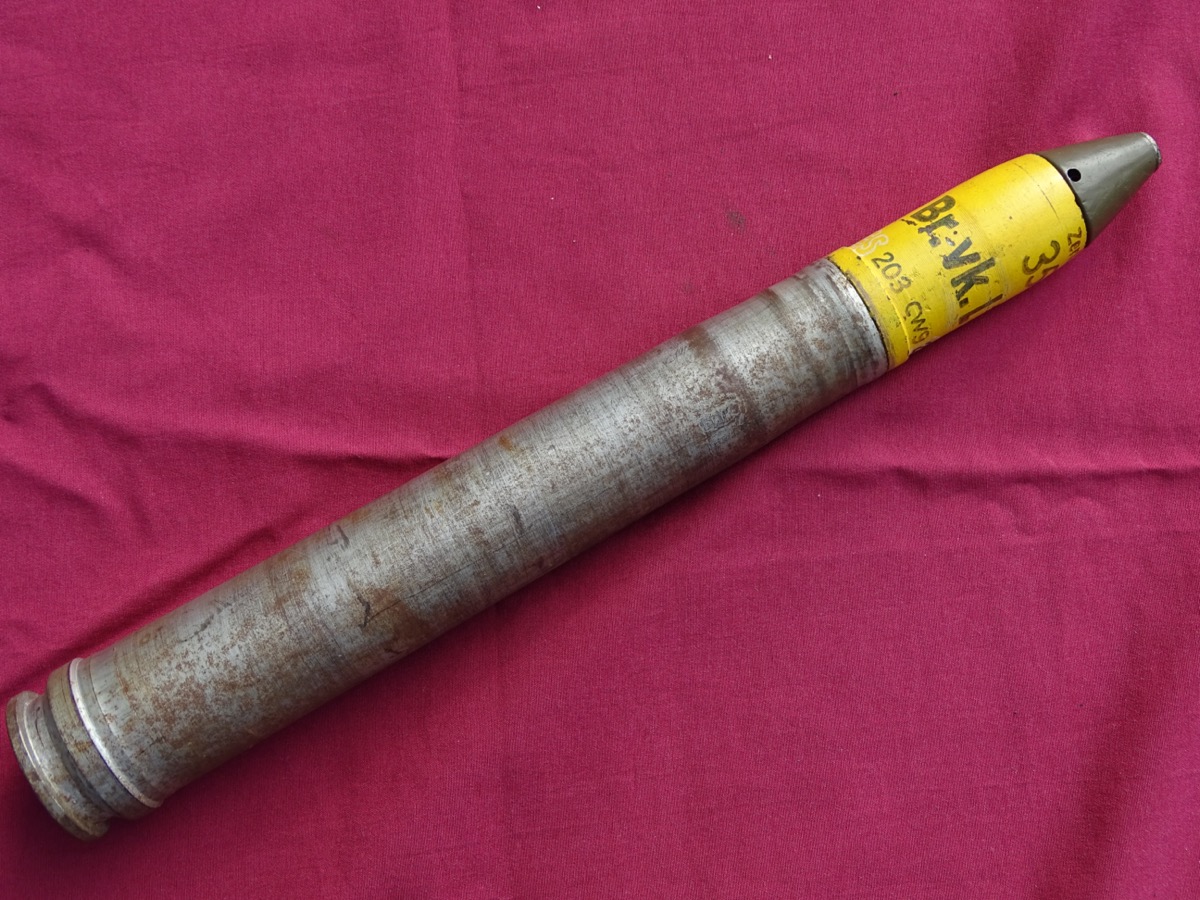 3,7cm Spreng Flak Granate Flak 18 mit Stahlhülse und Stahlzünder