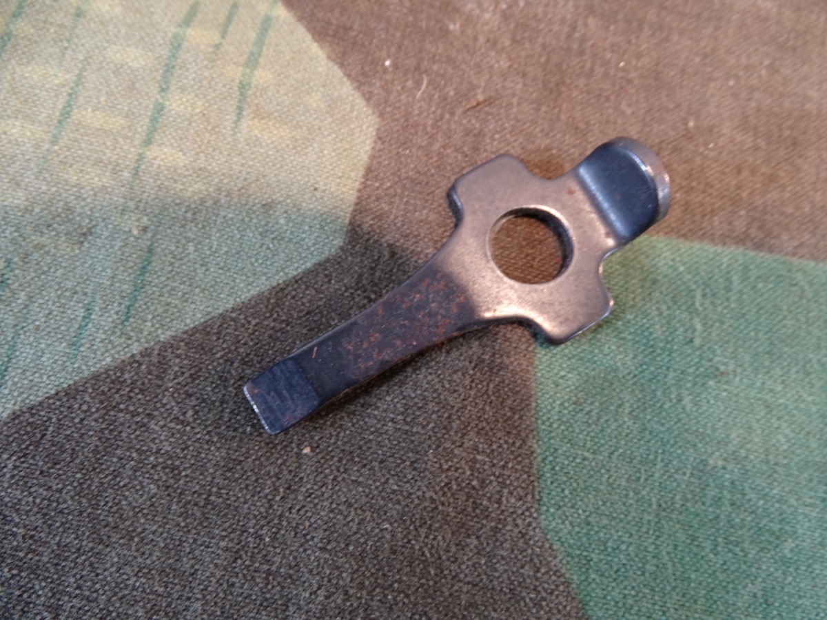 WH P08 Luger Schlüssel / Werkzeug / Ladehilfe WW2/WW