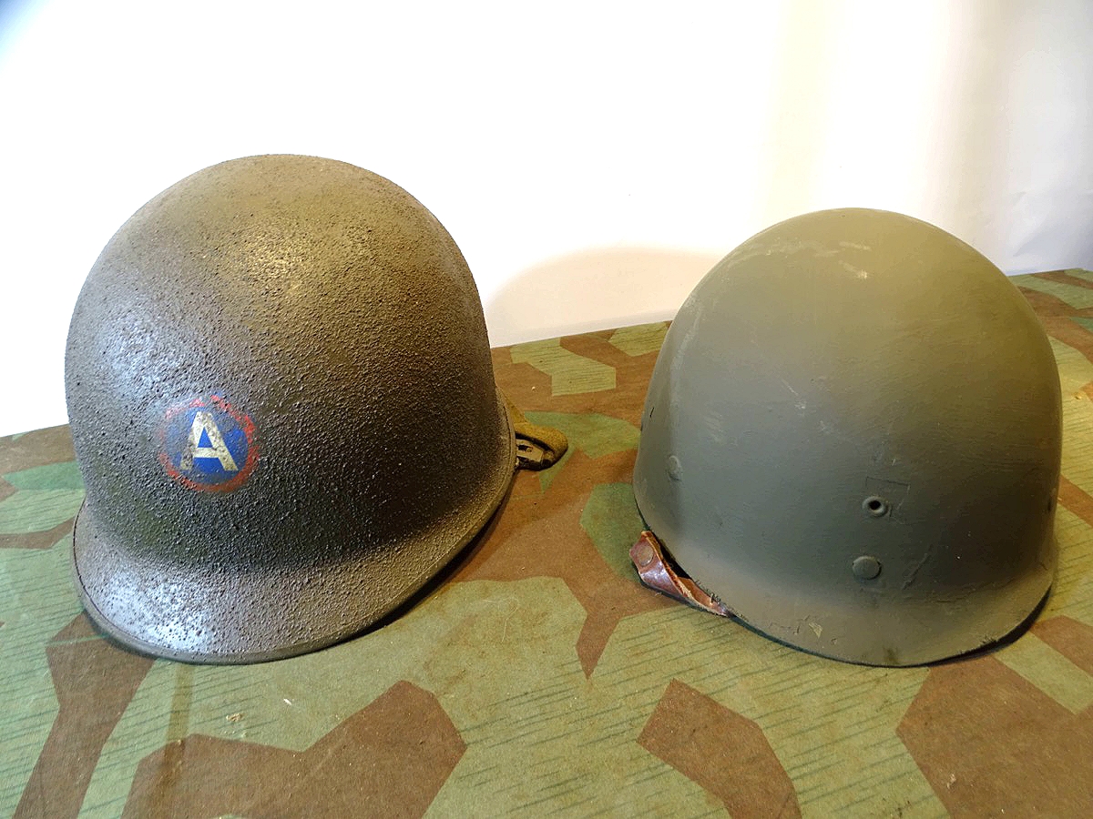 US Stahlhelm 2. Weltkrieg Modell  1944. "A- 3rd US Army" Div. neu lackiert. 