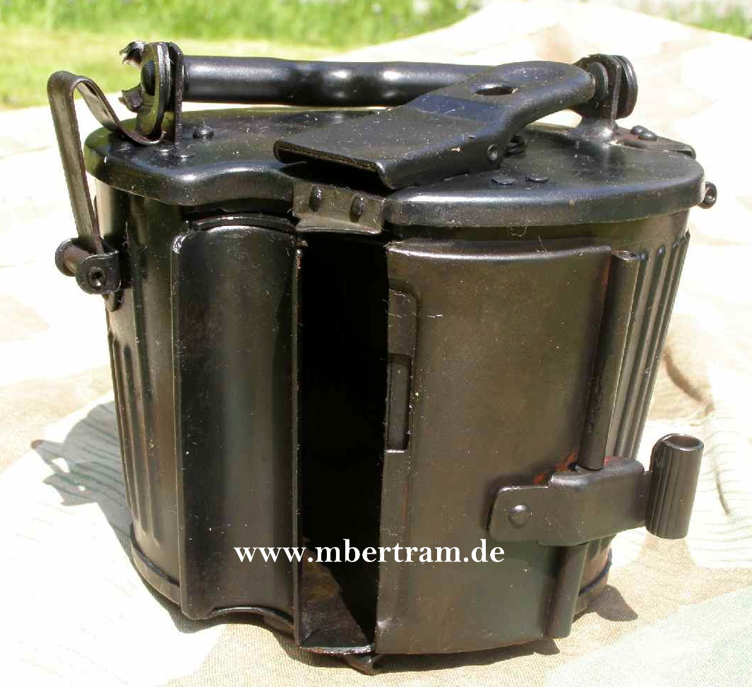 Frühes brüniertesT rommelmag. MG 42/34, hqu 41, WaA