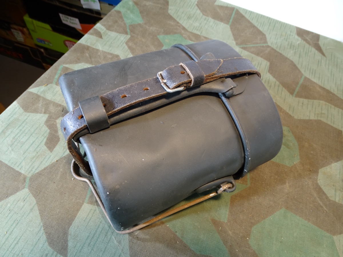 Dunkel feldgraues, hohes Kochgeschirr frühe Wehrmacht u. Organisationen  HWP 39 / FSS 38