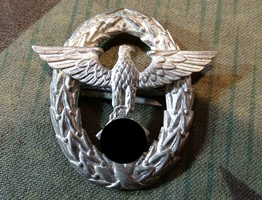 Polizei Schirmmützen Adler 1. Modell, Blech, versilbert