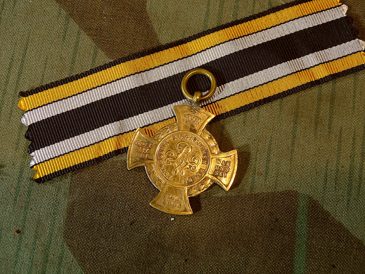 Erinnerungskreuz der "Main Armee" 1866 am neuen Band