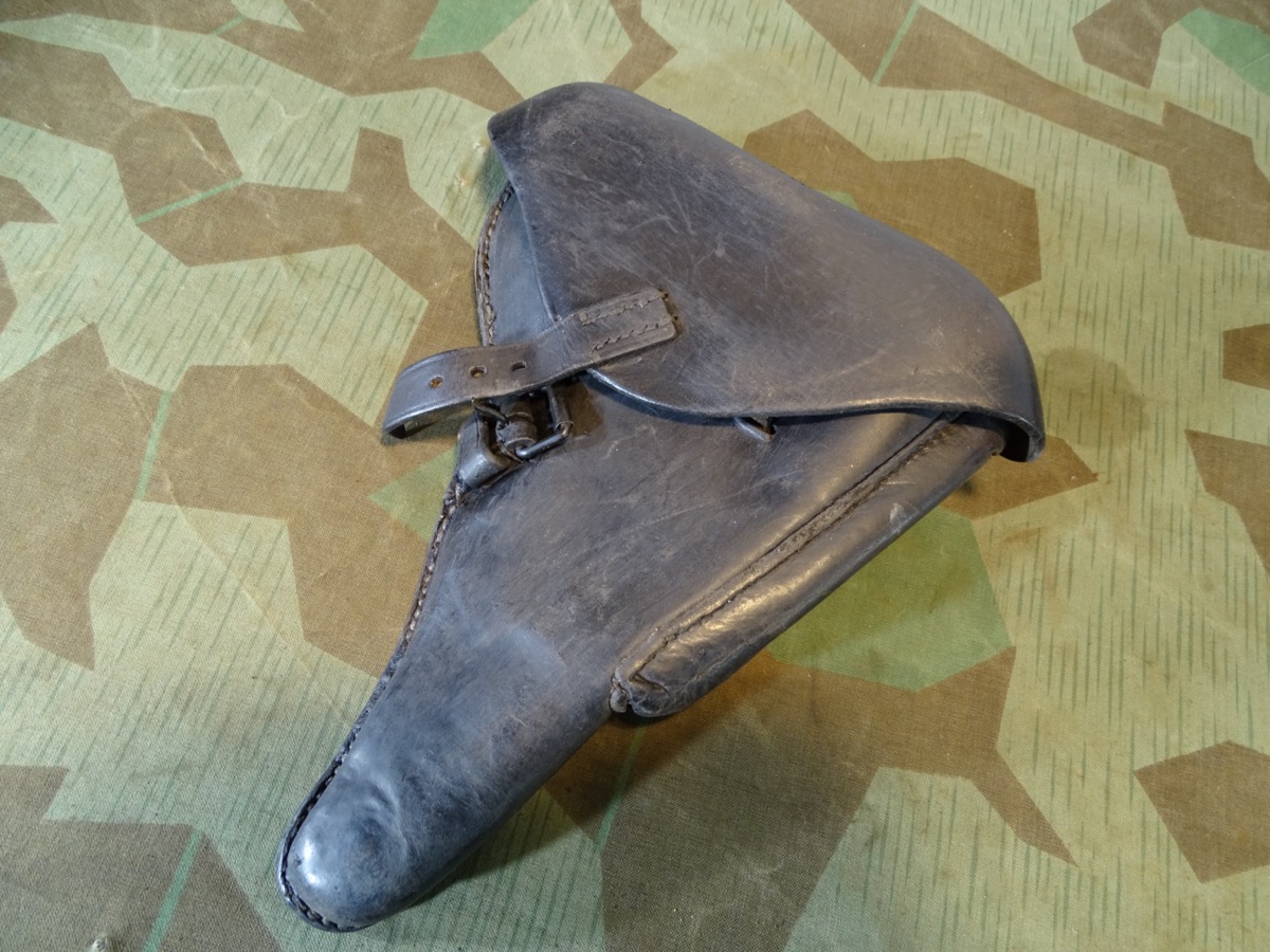 Wehrmacht / Waffen SS, P 08 Koffertasche, Stempel E.K.St.  1939,  WaA Adler