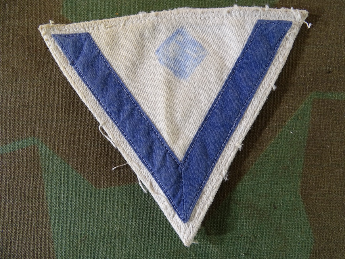 Kriegsmarine Ärmelabzeichen Matrosen Gefreiter, für die weiße Bluse, Scharnhorst