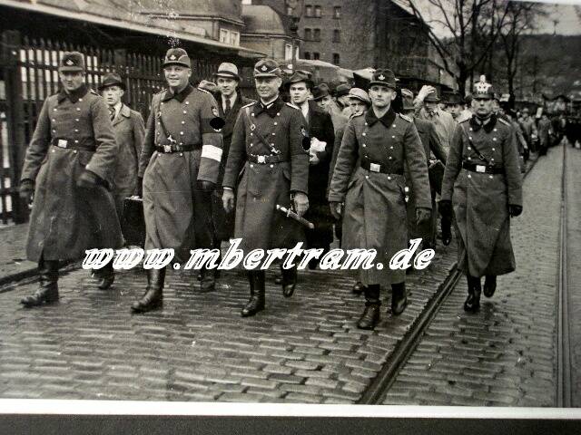 1697-4 RAD/ Luftwaffe Dienstzeitalbum. 128 Bilder.