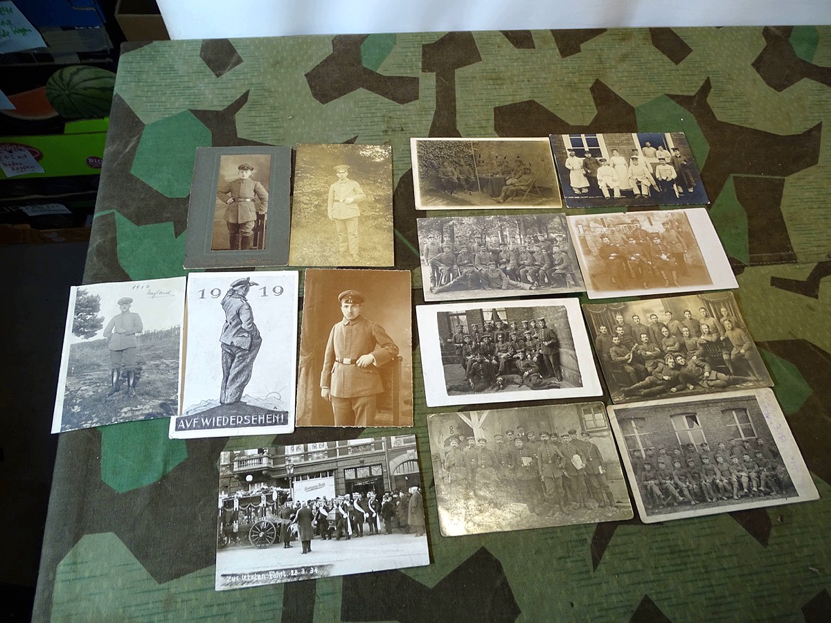 14 Gruppen Portrait Aufnahmen 1. Weltkrieg von " Feldgrauen " 