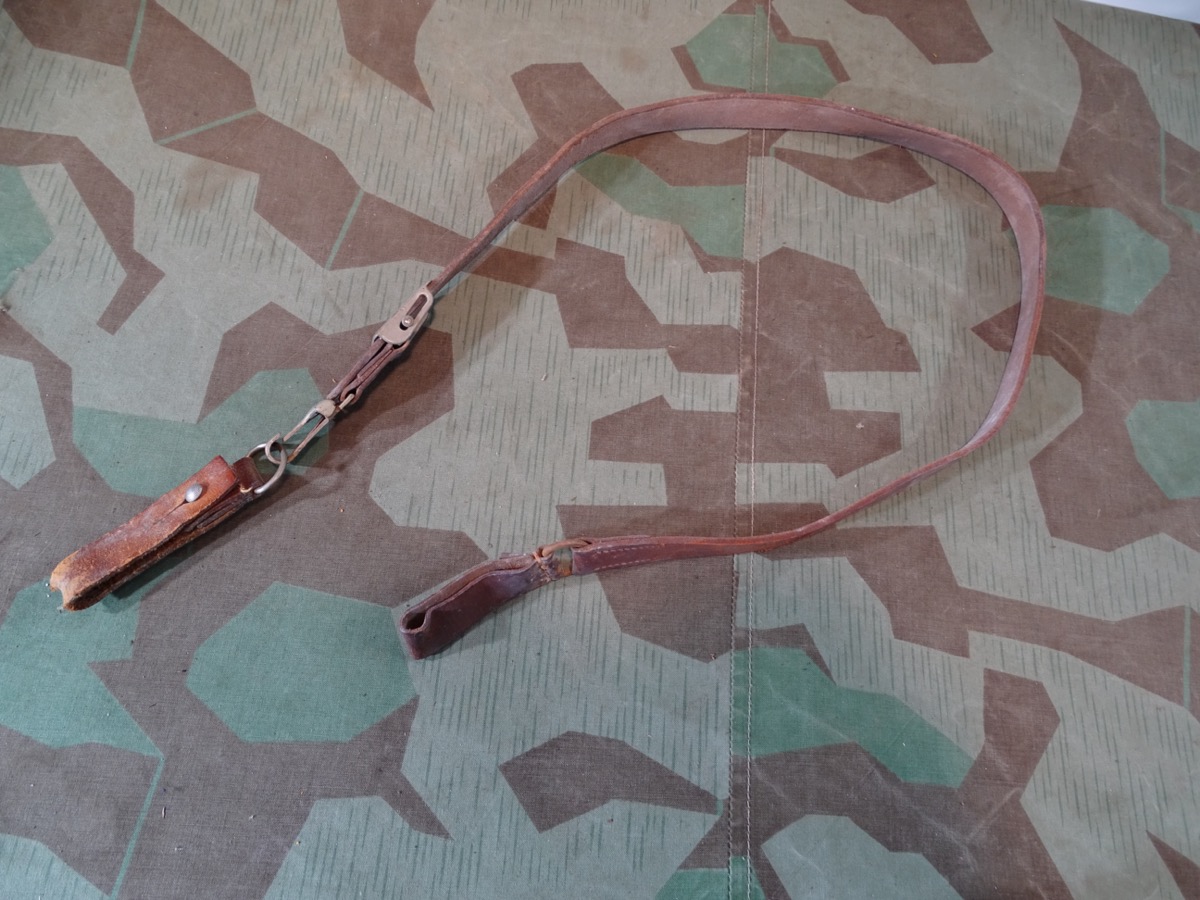 Früher brauner Leder Schultergurt für Offiziere.  Luftwaffe, DLV, NSFK 