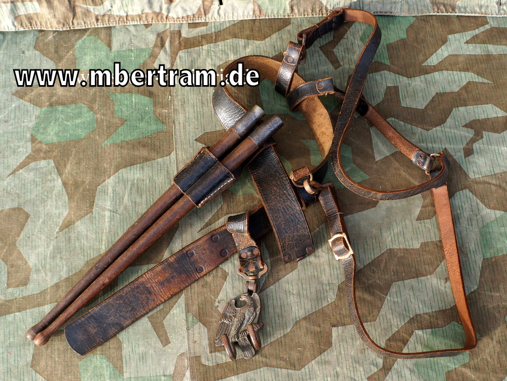 2. Weltkrieg  Koppel mit Ausstattung für Trommler, 3 Reich