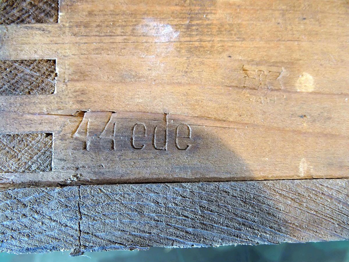 20643-3 Wehrmachts Holz Munitionskiste oder Zünderkiste, Etikett: bda März 1945