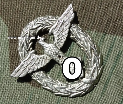 Polizei Schirmmützenadler für Mannschaften, hohl geprägt, 1. Form
