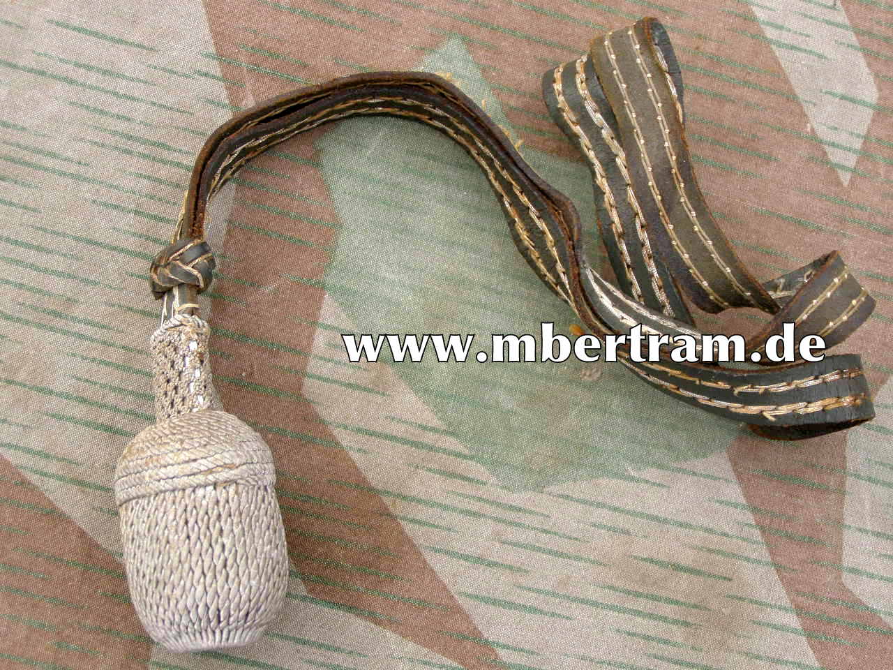 Wehrmacht, Leder Portepee für Offizierssäbel, getragen
