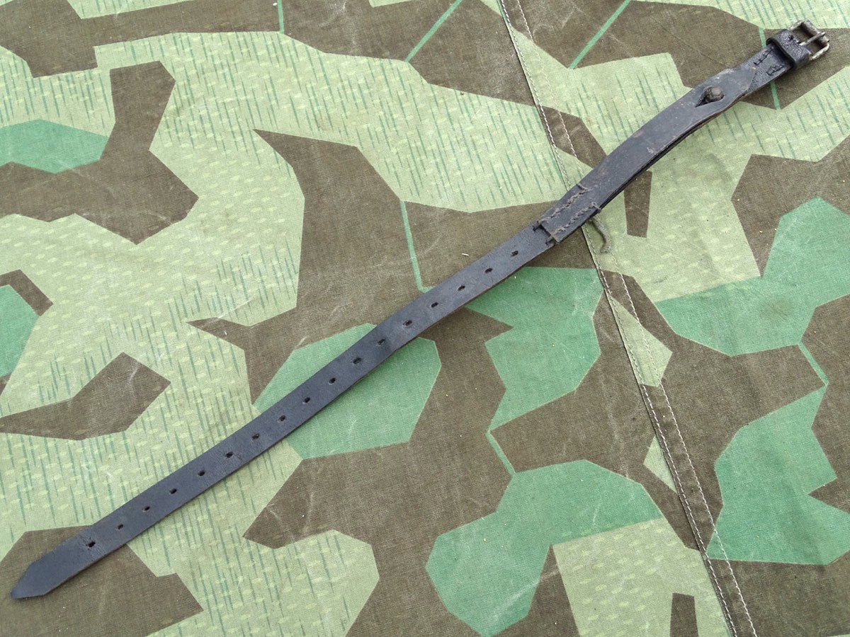 Wehrmacht Doppelpackriemen Herstellercode  "1941"