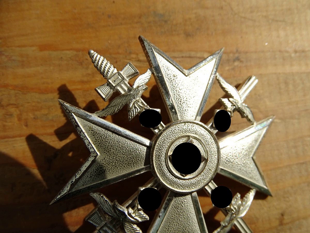 Spanienkreuz in silber mit Schwertern, Buntmetall, versilbert, Hst. 4 -Steinauer, Weitze Rechnung u.- Expertise Spanienkreuz in silber mit Schwertern, Buntmetall, versilbert, Hst. 4 -Steinauer, Weitze Rechnung u.- Expertise