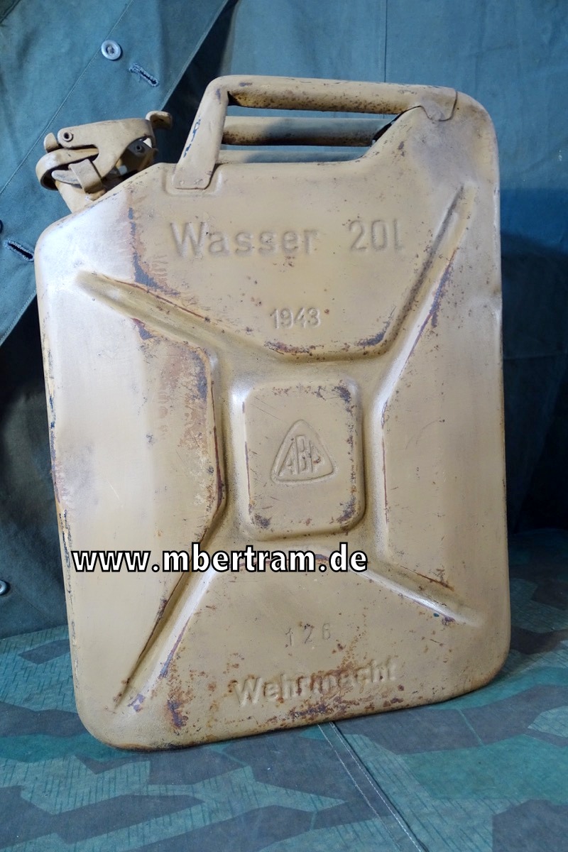 Wasser Kanister, 20 L ,"1943, Wehrmacht" , sandfarben