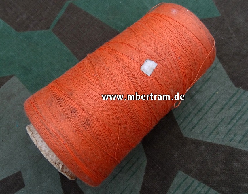Nähgarn ORANGE,  120 gr. Nähfaden, um 1944