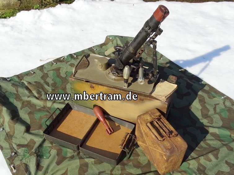Wehrmacht Luftwaffe Deko 5 cm Werfer von 1943 mit Zubehör, SEHR SELTEN !!