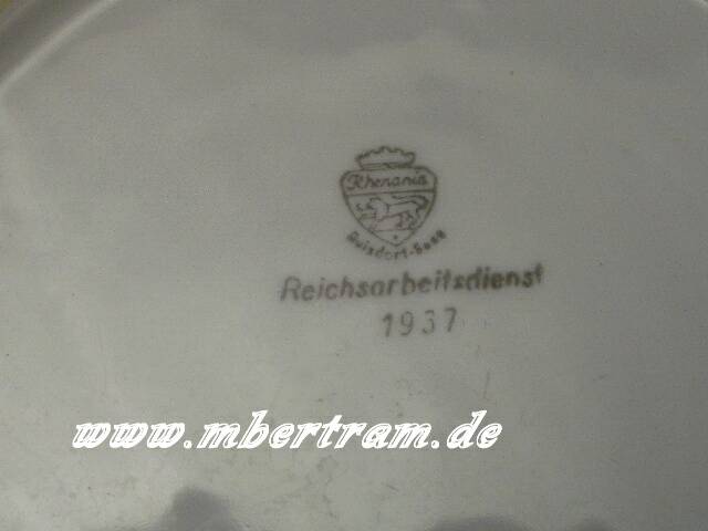 Reichsarbeitsdienst 1937, Essteller Porzellan . 23.5cm . Hst.