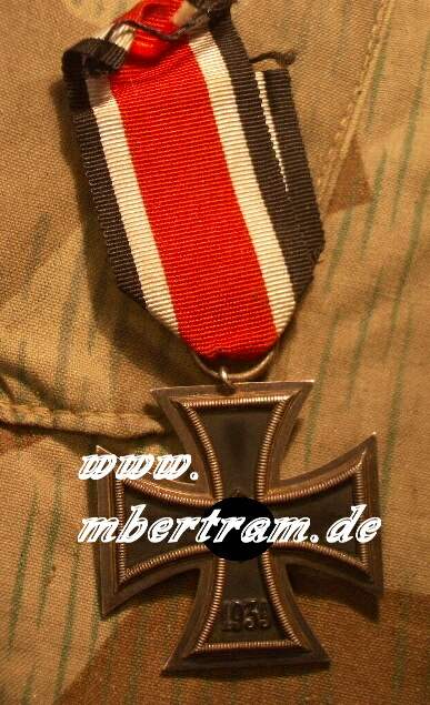 Eisernes Kreuz 2.Kl. 1939 m. Band . "132- Franz Reischauer"