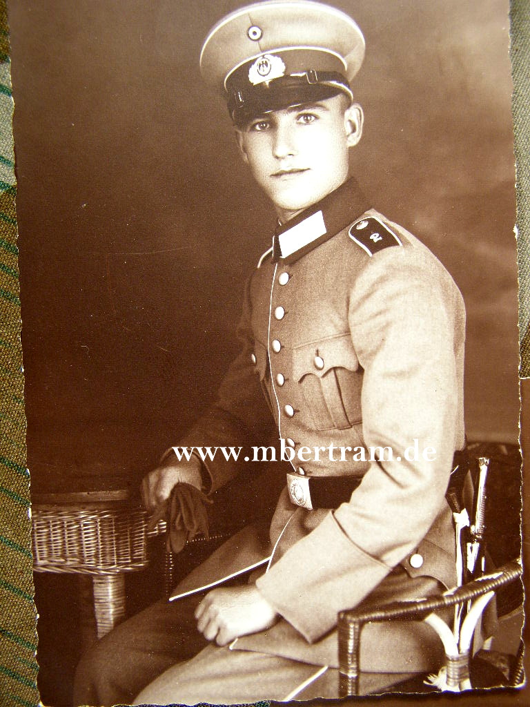 3 Fotos Reichswehrt. Portrait, Gefreiter 13. Inf. Rgt. 2 1933
