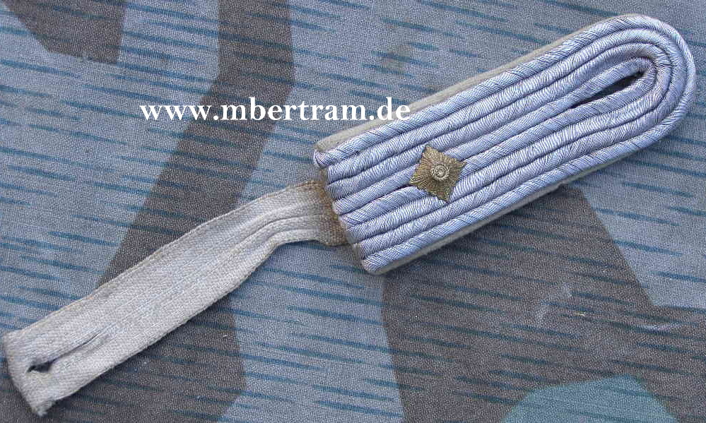 Schulterklappe Oberleutnant, Wehrmacht Heer